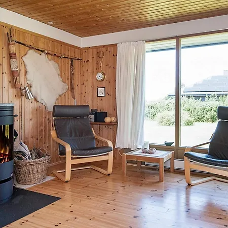 7 Person In Knebel-by Traum Knebel